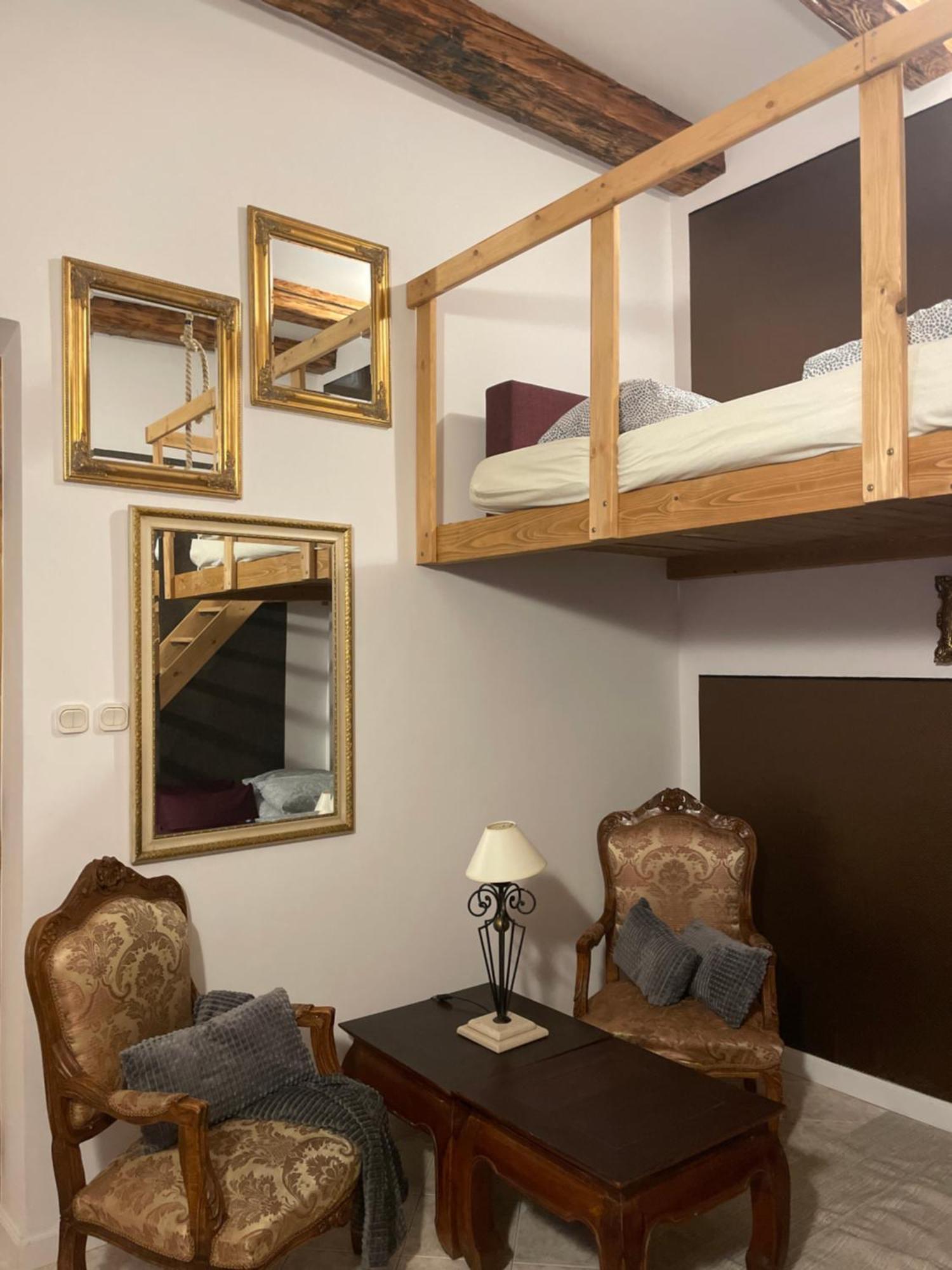 Family Suite Cracovie Extérieur photo